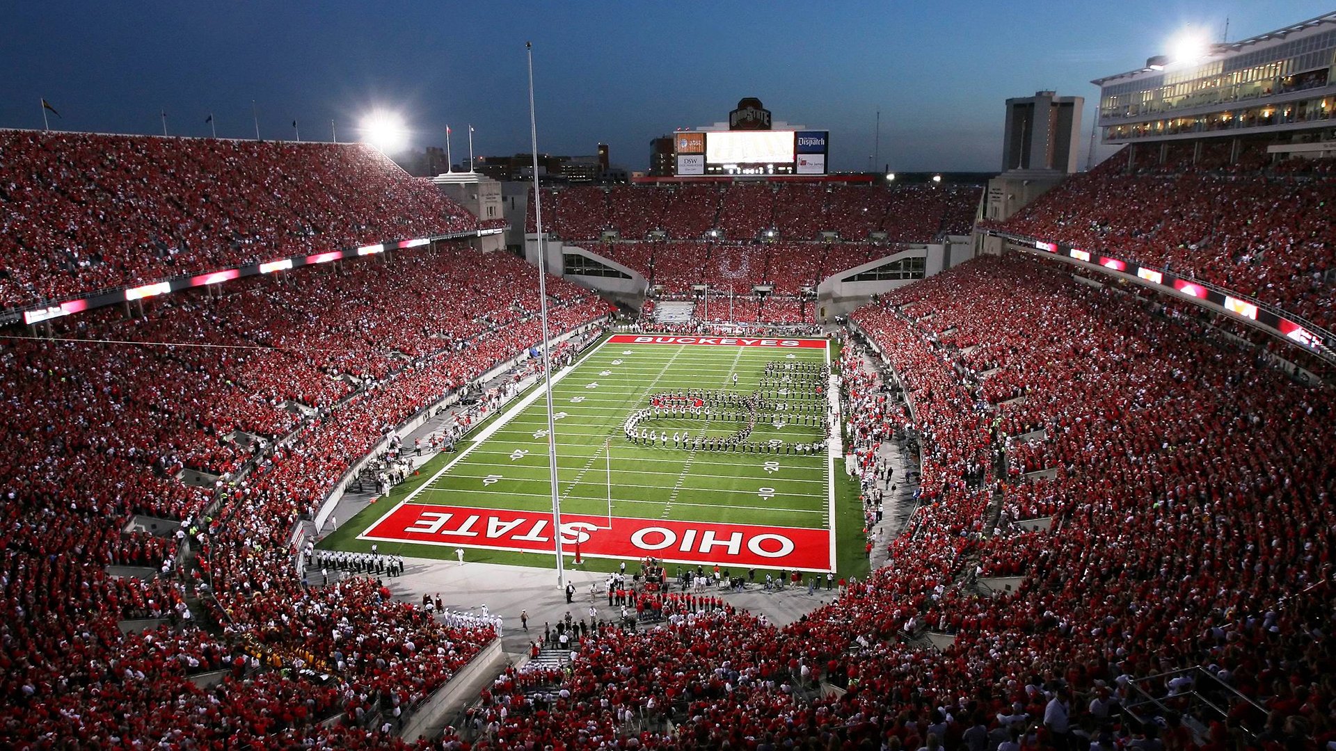 湖人队奋勇追逐，季后赛不再遥远，湖人季后赛赛程安排